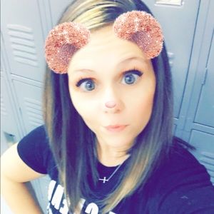 Meet your Posher, Lindsey